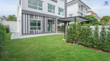 บ้านรีโนเวทใหม่ โครงการ คาซ่าพรีเมี่ยม ราชพฤกษ์-พระราม5 บ้านเดี่ยวหลังใหญ่ 3 ชั้น แบรนด์ Q.House เนื้อที่ 59.8 ตร.ว. พื้นที่ใช้สอย 249.22 ตร.ม. ดีไซน์ตอบทุกไลฟ์สไตล์ 3 ห้องนอน 4 ห้องน้ำ จอดรถได้ถึง 4 คัน ใกล้ตลาดเจ้าพระยา, เดอะวอล์ค, ร.ร.เตรียมอุดมศึกษาฯ เซ็นทรัลเวสต์เกตและรถไฟฟ้า "สถานีบางพลู"