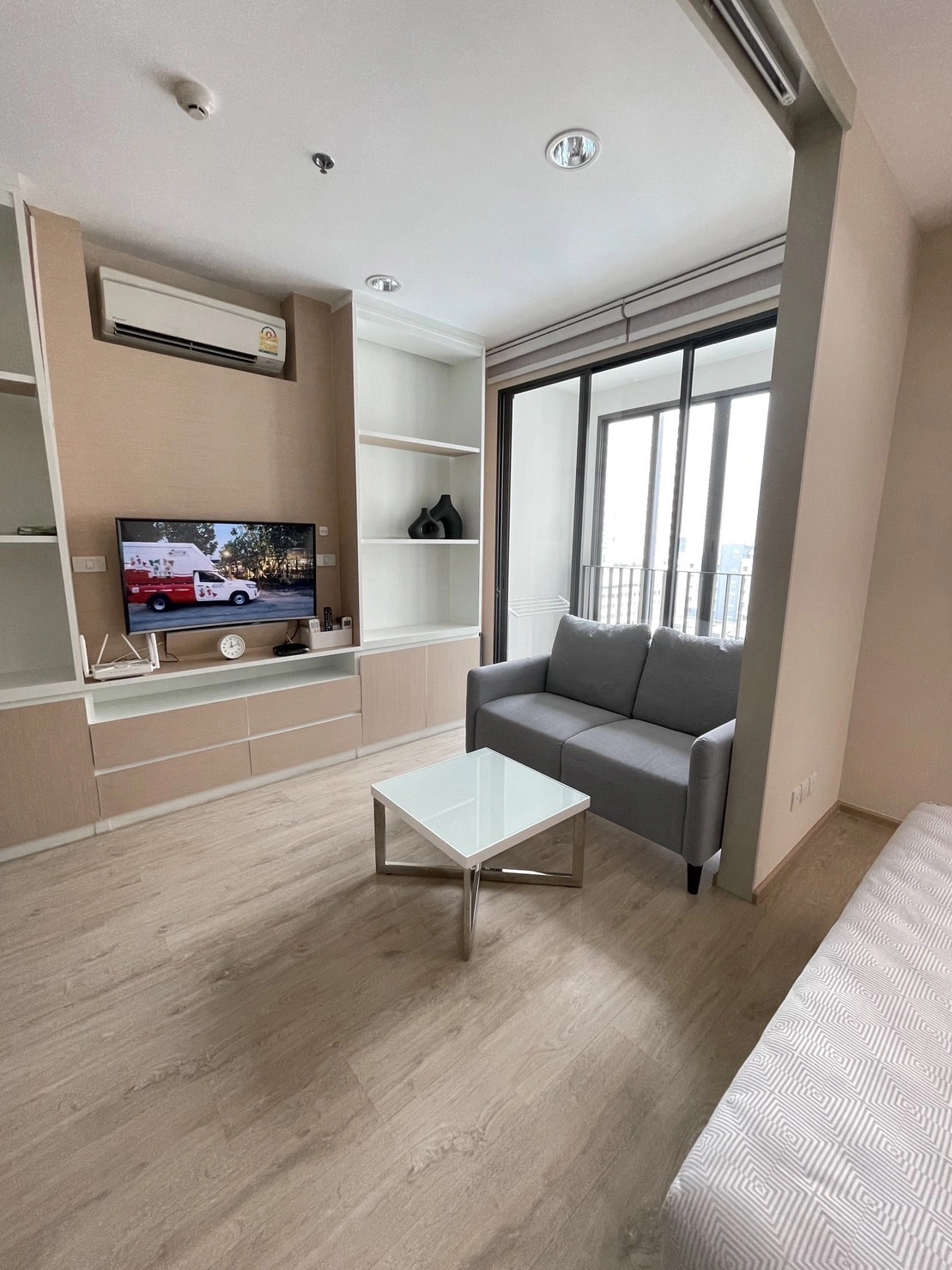 ขายคอนโดหรู ใจกลางเมือง โครงการ Ideo Q Ratchathewi | ใกล้ BTS ราชเทวี