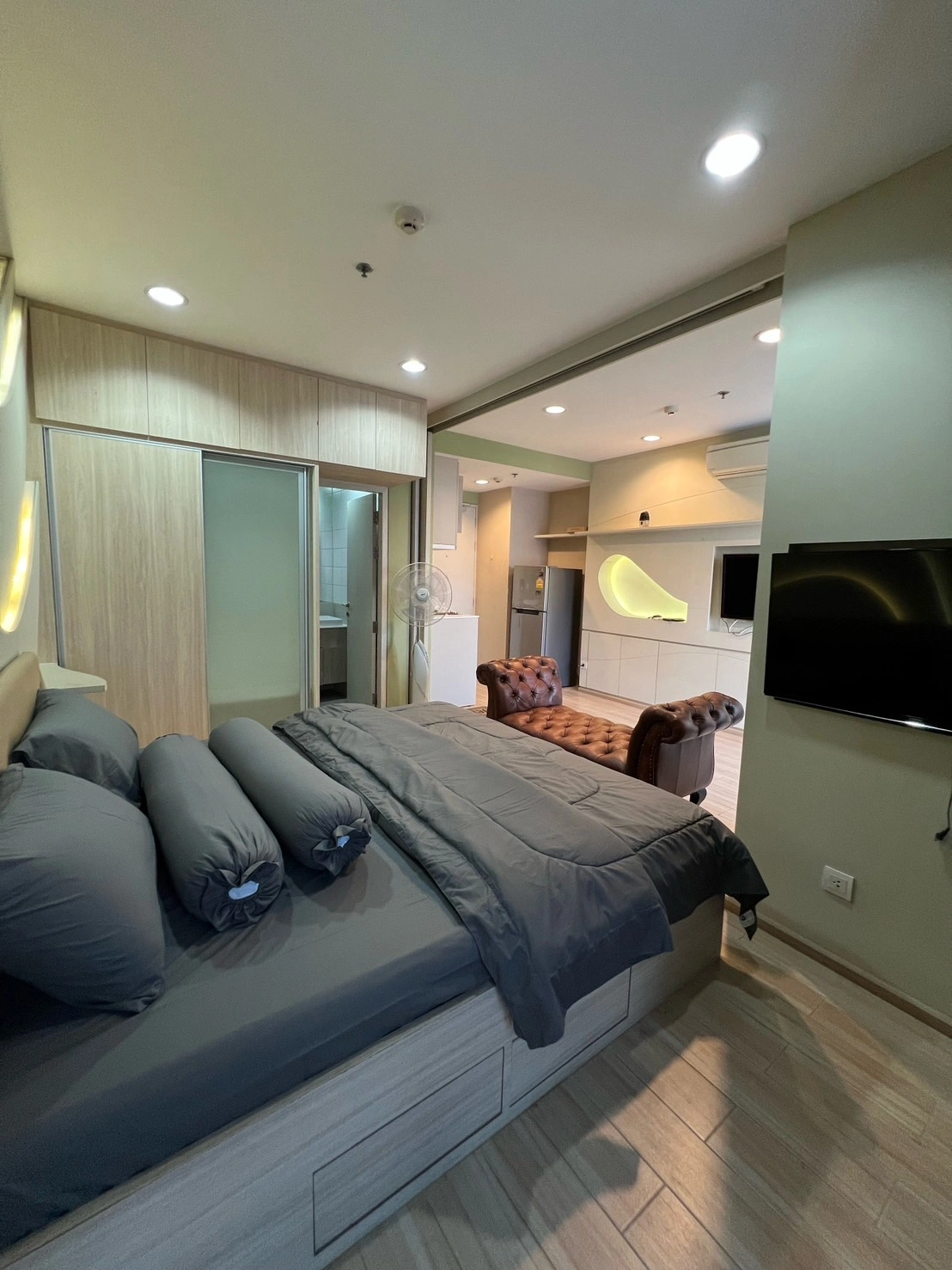 ให้เช่า IDEO Q ราชเทวี ห้องเช่าพร้อมอยู่