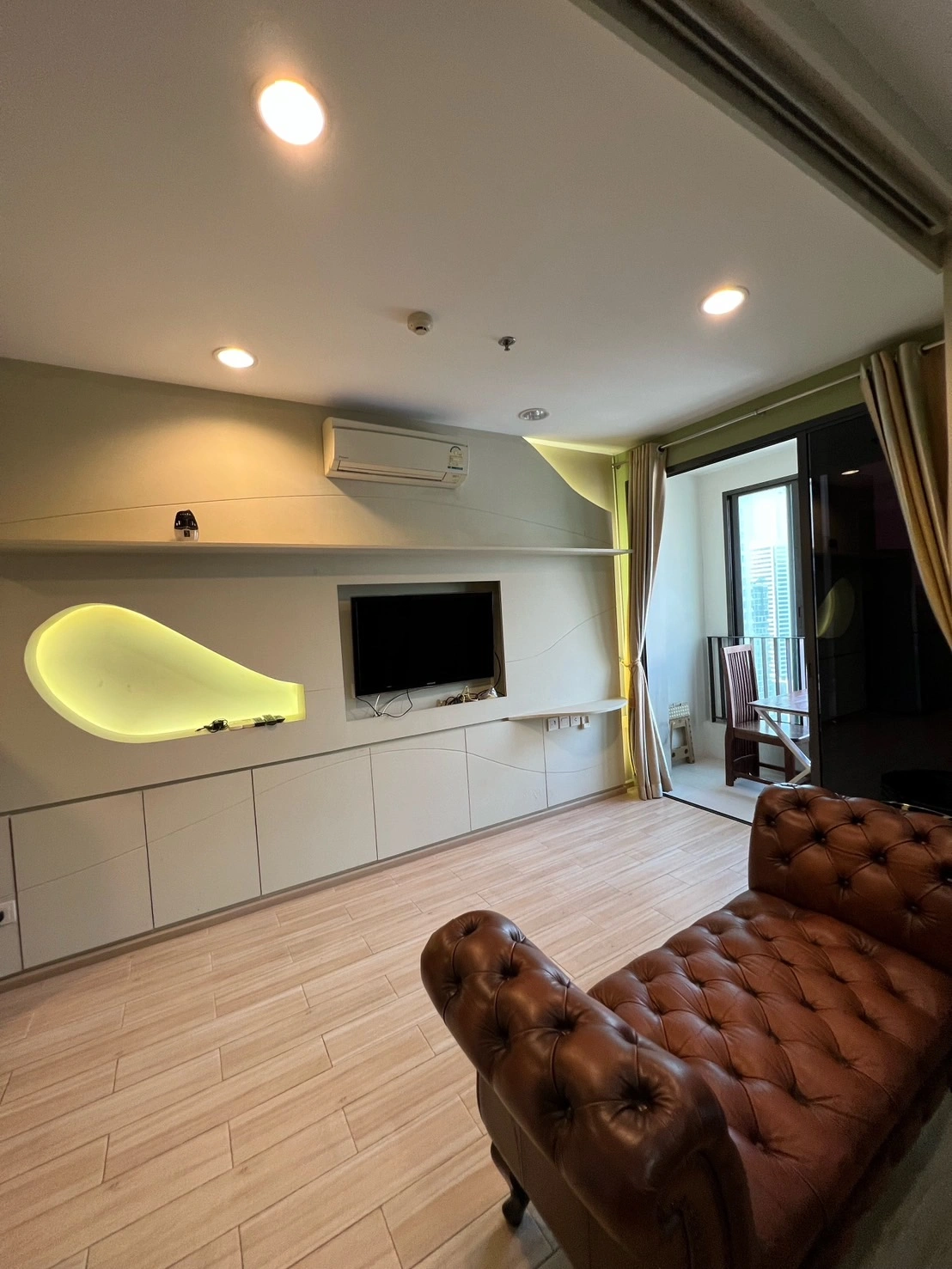 ให้เช่า IDEO Q ราชเทวี ห้องเช่าพร้อมอยู่