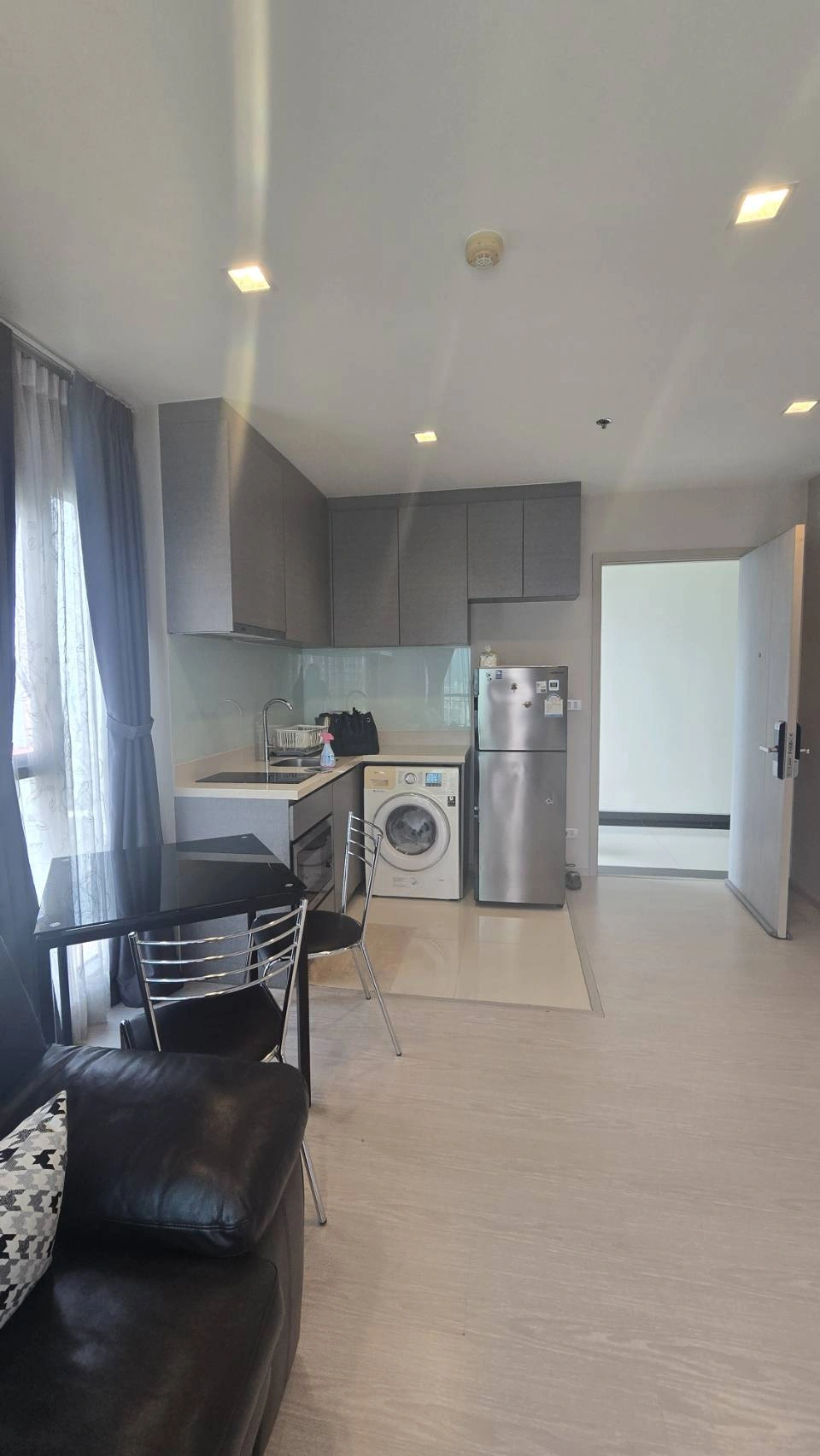 ให้เช่า Rhythm Sukhumvit 36–38 คอนโดทำเลศักยภาพ ใจกลางสุขุมวิท