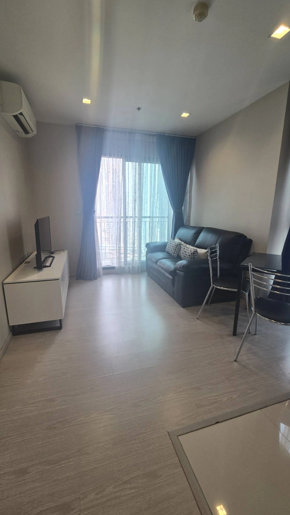 ให้เช่า Rhythm Sukhumvit 36–38 คอนโดทำเลศักยภาพ ใจกลางสุขุมวิท