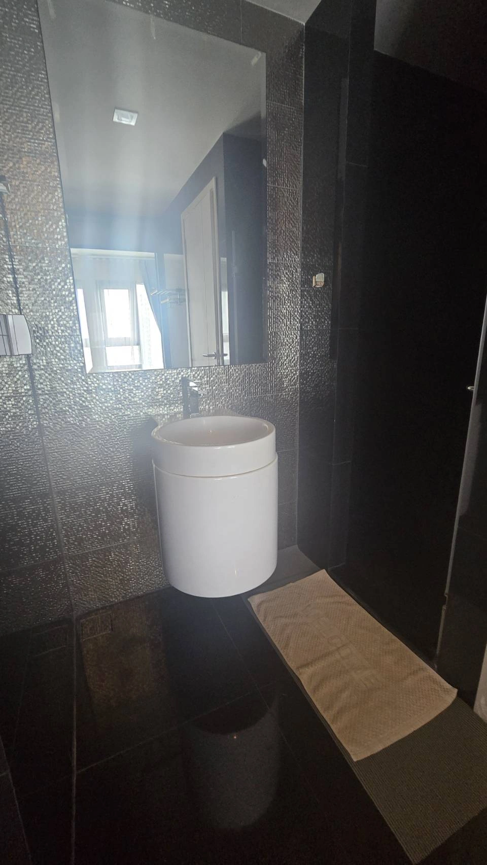 ให้เช่า Rhythm Sukhumvit 36–38 คอนโดทำเลศักยภาพ ใจกลางสุขุมวิท