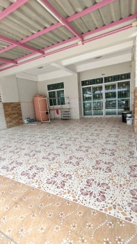 ขายบ้านสวย บ้านหลังใหญ่ ห้องกว้าง รีโนเวทแล้ว ทำเลดี เดินทางสะดวก