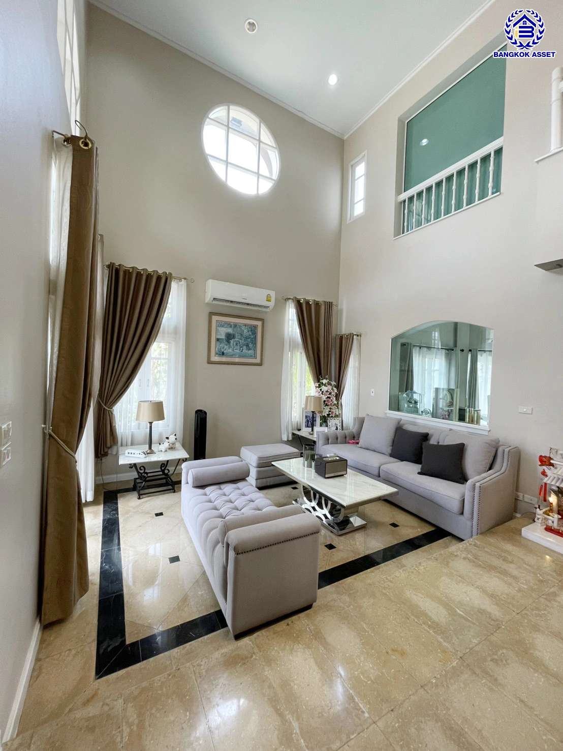 บ้านมือสอง คุณภาพแบรนด์ LH โครงการ ชลลดา บางบัวทอง บนเนื้อที่ 195 ตร.ว. พื้นที่ใช้สอย 340 ตร.ม. ฟังก์ชันจัดเต็ม 4 ห้องนอน 4 ห้องน้ำ จอดรถได้ 4 คัน พร้อม Facilities ครบ บนทำเลคุณภาพ เชื่อมต่อได้หลายเส้นทาง ใกล้เซ็นทรัลเวสต์เกต และรถไฟฟ้าสายสีม่วง "สถานีบางพลู"