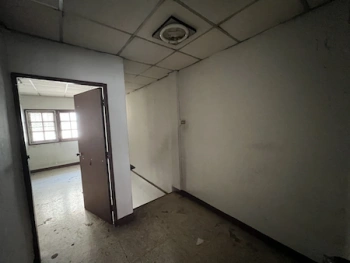 🧨 ถูกเหมือนได้เปล่า! ทาวน์เฮ้าส์ 3 ชั้น พื้นที่เยอะ จอดรถ 2 คัน 🚗 ม.อมรชัย 3 ซอย 7 เพียง 1.65 ลบ. 🔥 เจ้าของใจดี ฟรีโอนทุกบาท!