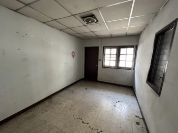 🧨 ถูกเหมือนได้เปล่า! ทาวน์เฮ้าส์ 3 ชั้น พื้นที่เยอะ จอดรถ 2 คัน 🚗 ม.อมรชัย 3 ซอย 7 เพียง 1.65 ลบ. 🔥 เจ้าของใจดี ฟรีโอนทุกบาท!