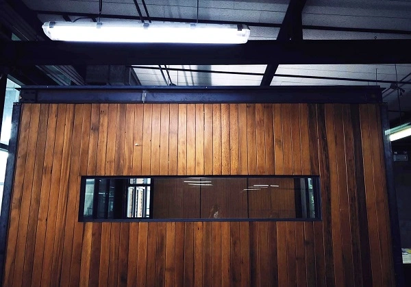 ขายอาคารสำนักงานLoft Style 2 ชั้นอาคารแฝด2 อาคารถนนพระราม9 ใกล้ ห้าง The Nine   พื้นที่ภายในกว้าง เพดานสูง พท.ใช้สอย 792 ตรม เชื่อมต่อกันด้วยพื้นที่ส่วนกลาง  ที่ดิน 175.7 ตารางวา  สูง 2 ชั้น