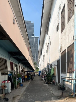 นักลงทุนห้ามพลาด! ที่ดินผืนใหญ่ 918 ตร.ว. อพาร์ตเมนต์ผู้เช่าแน่น Serene apartment ( ซีรีน อพาร์ตเมนต์  ) อ่อนนุช ซอย ขวัญจันทร์ 2