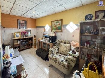 ทาวน์เฮ้าส์มือสอง โครงการ พฤกษา บี รังสิตคลอง3 เนื้อที่ 25.4 ตร.ว. พื้นที่ใช้สอย 73.5 ตร.ม. ฟังก์ชัน 4 ห้องนอน 2 ห้องน้ำ จอดรถได้ 1 คัน ตั้งบนทำเลดี เชื่อมต่อหลายเส้นทาง ทั้งถนนรังสิต-นครนยก, ถนนกาญจนาภิเษก, ถนนพหลโยธิน ใกล้ห้างสรรพสินค้าฟิวเจอร์ พาร์ค รังสิต