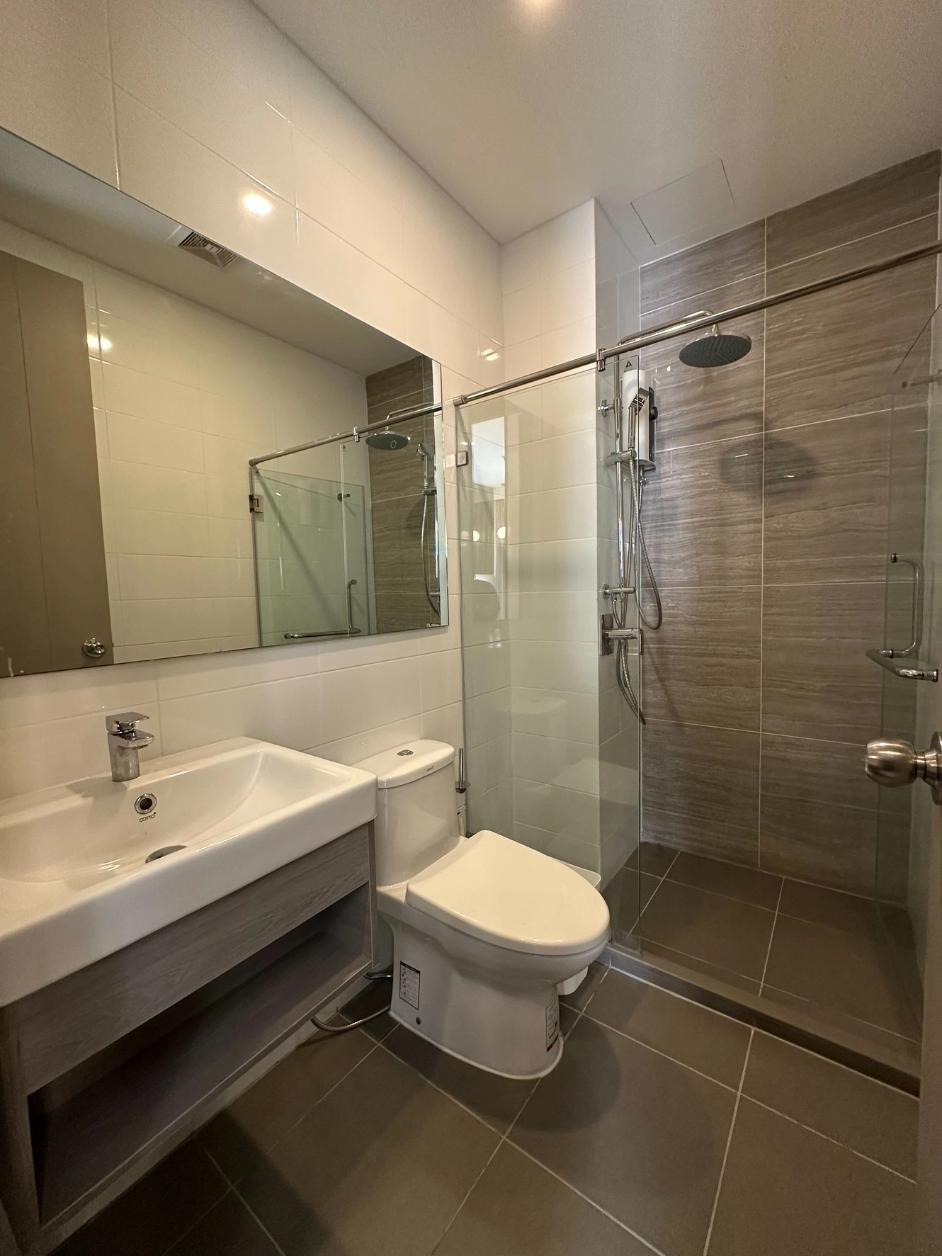 คอนโดพร้อมขายKnightsBridge Prime Onnut