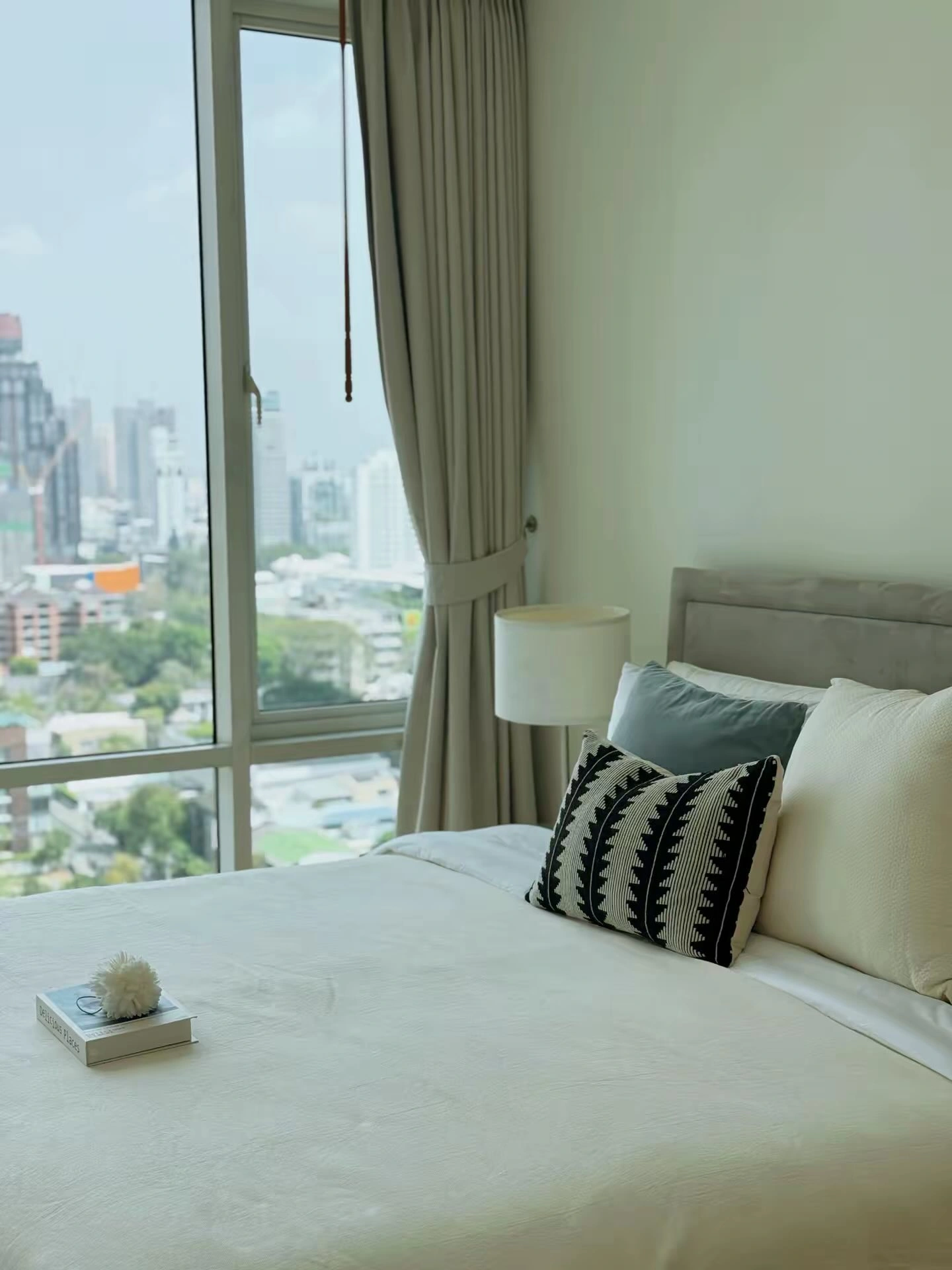 Rare Pet-Friendly Condo in Prime Sukhumvit