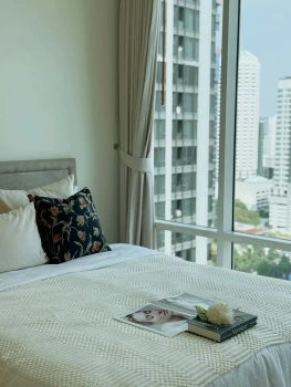 Rare Pet-Friendly Condo in Prime Sukhumvit