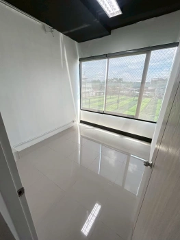 Office for Rent มีหลายแบบหลายขนาด 100-300 ตร.ม. เริ่มต้น 250 บาท/ตร.ม.  จดทะเบียนบริษัทได้ ย่านพระราม 3 เดินทางสะดวก ใกล้ Central & Lotus