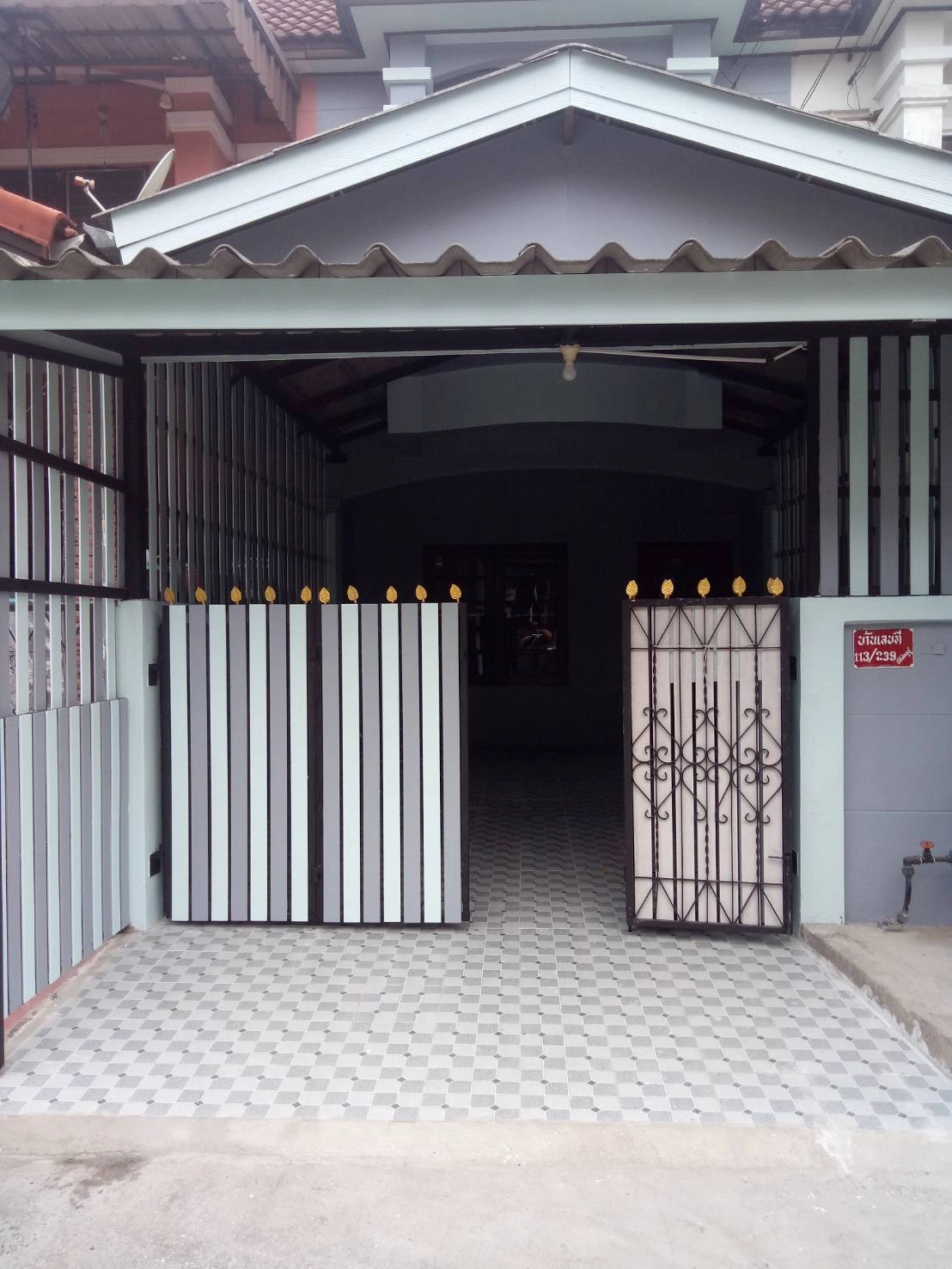 ขายบ้านทาวเฮ้าส์ 2 ชั้น 2 นอน 2 น้ำ เจริญพัฒนา ซ.7