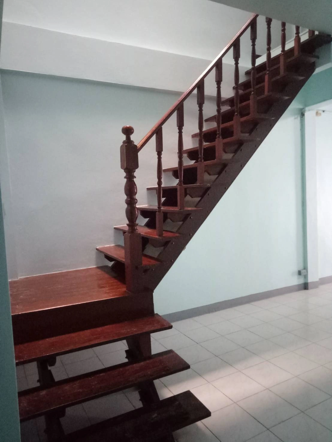 ขายบ้านทาวเฮ้าส์ 2 ชั้น 2 นอน 2 น้ำ เจริญพัฒนา ซ.7