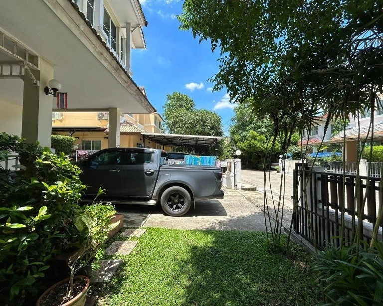 🏡 ขายบ้านเดี่ยว 2 ชั้น พร้อมอยู่ – คุ้มค่าเกินราคา ใกล้แอร์พอร์ตลิ้งลาดกระบัง / รถไฟฟ้าสายสีชมพู (สถานีมีนบุรี)