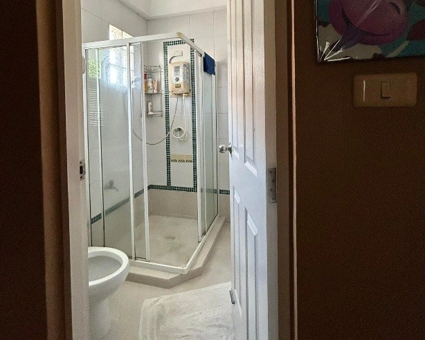 🏡 ขายบ้านเดี่ยว 2 ชั้น พร้อมอยู่ – คุ้มค่าเกินราคา ใกล้แอร์พอร์ตลิ้งลาดกระบัง / รถไฟฟ้าสายสีชมพู (สถานีมีนบุรี)