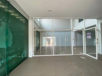 อาคารพาณิชย์4 ชั้น ติดถนนใหญ่ แม่กลอง อัมพวา