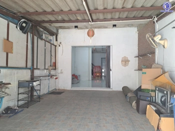 บ้านมือสอง โครงการ ซอยกำนันแม้น28 เนื้อที่ 16 ตร.ว. ฟังก์ชัน 3 ห้องนอน 2 ห้องน้ำ จอดรถได้ 1 คัน ตั้งบนทำเลดี เชื่อมต่อหลายเส้นทาง ทั้งถนนกัลปพฤกษ์, ถนนเอกชัย ใกล้รถไฟฟ้าสายสีเขียว "สถานีวุฒากาศ", ทางด่วน "ฉลองรัช"