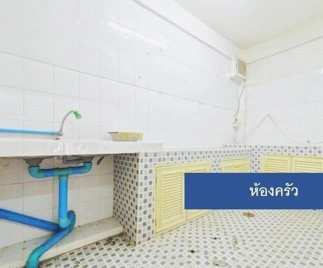 ด่วน ขายอาคารพาณิชย์อ่าวอุดม ศรีราชา ต่ำกว่าประเมิน 30% ใครพร้อมโอนก่อน ได้ก่อน