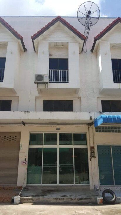 ด่วน ขายอาคารพาณิชย์อ่าวอุดม ศรีราชา ต่ำกว่าประเมิน 30% ใครพร้อมโอนก่อน ได้ก่อน