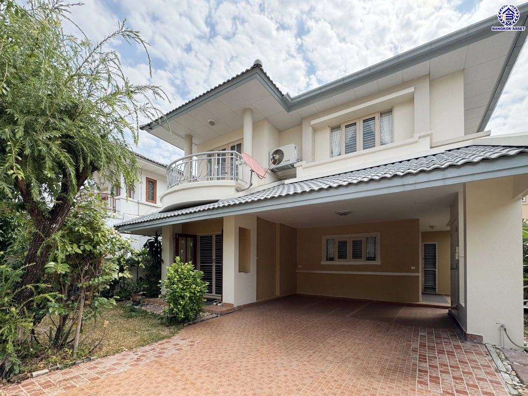 บ้านมือสอง โครงการ เนเบอร์โฮม วัชรพล เนื้อที่ 51 ตร.ว. พื้นที่ใช้สอย 195 ตร.ม. ฟังก์ชัน 3 ห้องนอน 2 ห้องน้ำ 2 ที่จอดรถ บนทำเลศักยภาพ เดินทางสะดวกเชื่อมต่อถนนสุขาภิบาล5 ถนนวัชรพล ถนนรามอินทรา ใกล้ห้างสรรพสินค้า Fashion Island และจุดขึ้นทางด่วน "ฉลองรัช"