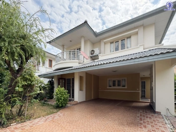 บ้านมือสอง โครงการ เนเบอร์โฮม วัชรพล เนื้อที่ 51 ตร.ว. พื้นที่ใช้สอย 195 ตร.ม. ฟังก์ชัน 3 ห้องนอน 2 ห้องน้ำ 2 ที่จอดรถ บนทำเลศักยภาพ เดินทางสะดวกเชื่อมต่อถนนสุขาภิบาล5 ถนนวัชรพล ถนนรามอินทรา ใกล้ห้างสรรพสินค้า Fashion Island และจุดขึ้นทางด่วน "ฉลองรัช"