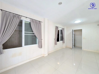 บ้านมือสอง โครงการ ชวนชมพาร์ค3 บางกรวย-ไทรน้อย เนื้อที่ 41 ตร.ว. พื้นที่ใช้สอย 110 ตร.ม. ฟังก์ชัน 3 ห้องนอน 2 ห้องน้ำ 1 ที่จอดรถ บนทำเลเดินทางสะดวก เชื่อมต่อถนนบางกรวย-ไทรน้อย ถนนกาญจนาภิเษก ใกล้รถไฟฟ้าสายสีม่วง "สถานีคลองบางไผ่"