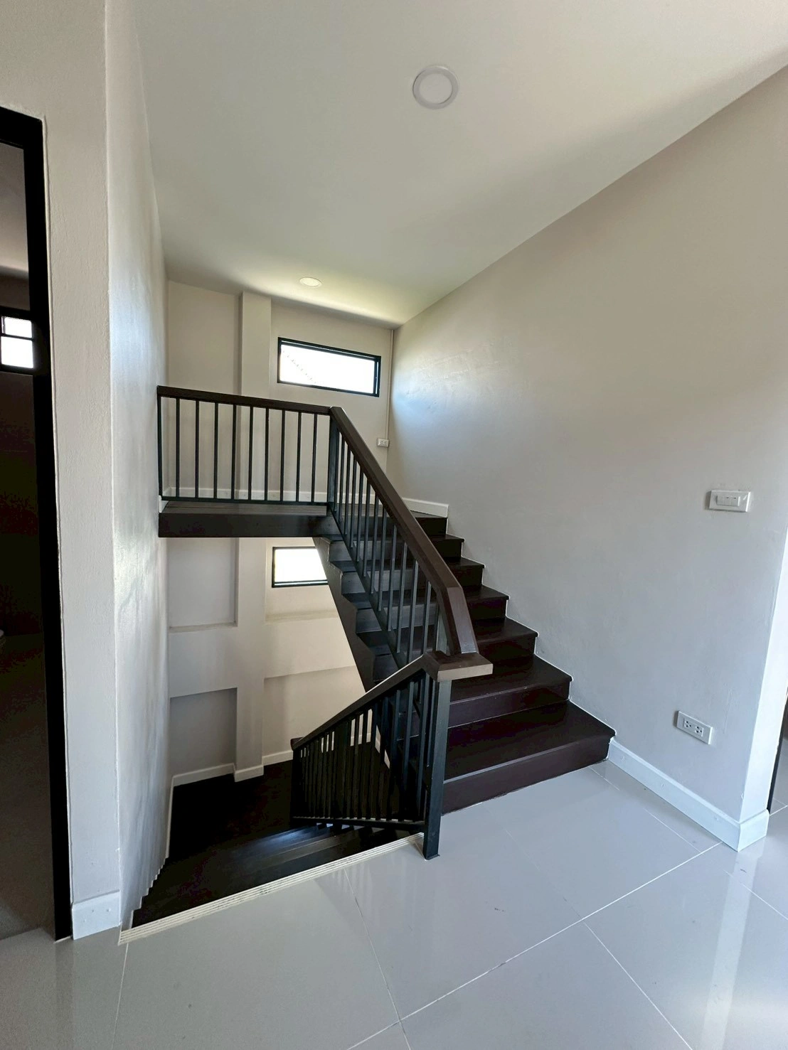 ขายบ้านเดี่ยว 2 ชั้น สร้างใหม่ ทำเลทองแจ้งวัฒนะ-ปากเกร็ด เดินไปห้างได้ ใกล้รถไฟฟ้า