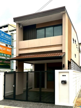 ขายบ้านเดี่ยว 2 ชั้น สร้างใหม่ ทำเลทองแจ้งวัฒนะ-ปากเกร็ด เดินไปห้างได้ ใกล้รถไฟฟ้า