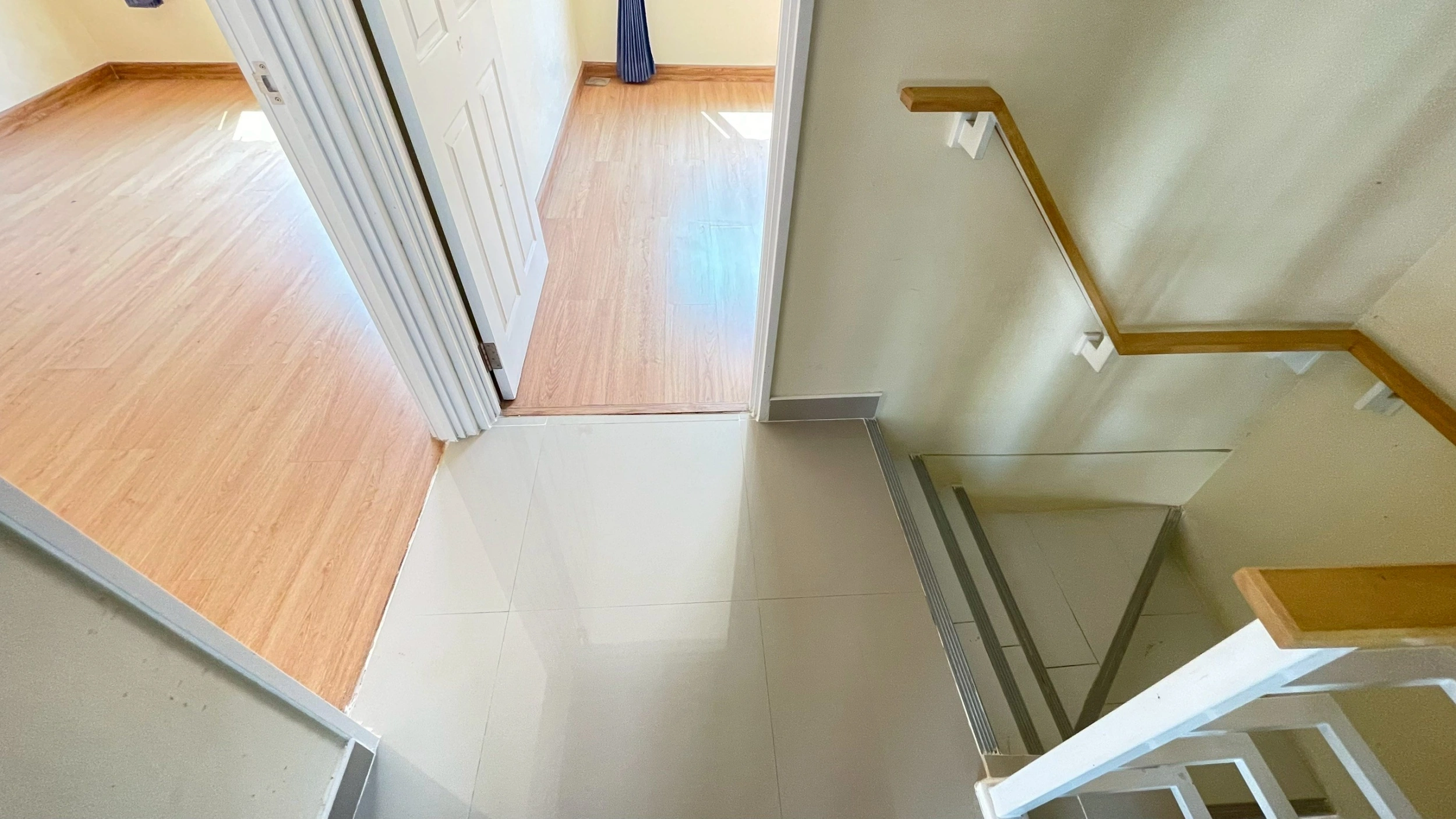 บ้าน 2 ชั้น หมู่บ้านโกลเด้นทาวน์ พระราม 2 สมุทรสาคร 4ห้องนอน 3ห้องน้ำ 2จอดรถ ต่อเติมครัวและหน้าบ้าน