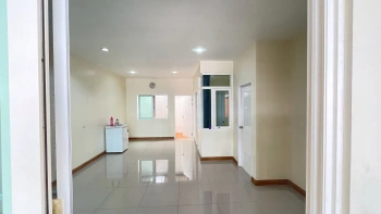 บ้าน 2 ชั้น หมู่บ้านโกลเด้นทาวน์ พระราม 2 สมุทรสาคร 4ห้องนอน 3ห้องน้ำ 2จอดรถ ต่อเติมครัวและหน้าบ้าน