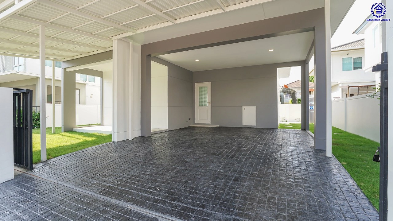 บ้านมือสอง จาก LH โครงการ ชัยพฤกษ์ วัชรพล หลังใหญ่ เนื้อที่ 55 ตร.ว. พื้นที่ใช้สอย 186.38 ตร.ม. ฟังก์ชัน 3 ห้องนอน 3 ห้องน้ำ จอดรถได้ 2 คัน พร้อม Facilities ครบครัน บนทำเลเดินทางสะดวก ติดถนนสุขาภิบาล5 เชื่อมต่อหลายเส้นทาง ใกล้ทางด่วน "ฉลองรัช" และรถไฟฟ้าสายสีเขียว "สถานีสายหยุด"