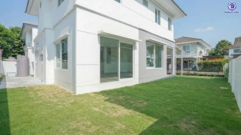 บ้านมือสอง จาก LH โครงการ ชัยพฤกษ์ วัชรพล หลังใหญ่ เนื้อที่ 55 ตร.ว. พื้นที่ใช้สอย 186.38 ตร.ม. ฟังก์ชัน 3 ห้องนอน 3 ห้องน้ำ จอดรถได้ 2 คัน พร้อม Facilities ครบครัน บนทำเลเดินทางสะดวก ติดถนนสุขาภิบาล5 เชื่อมต่อหลายเส้นทาง ใกล้ทางด่วน "ฉลองรัช" และรถไฟฟ้าสายสีเขียว "สถานีสายหยุด"