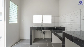 บ้านมือสอง จาก LH โครงการ ชัยพฤกษ์ วัชรพล หลังใหญ่ เนื้อที่ 55 ตร.ว. พื้นที่ใช้สอย 186.38 ตร.ม. ฟังก์ชัน 3 ห้องนอน 3 ห้องน้ำ จอดรถได้ 2 คัน พร้อม Facilities ครบครัน บนทำเลเดินทางสะดวก ติดถนนสุขาภิบาล5 เชื่อมต่อหลายเส้นทาง ใกล้ทางด่วน "ฉลองรัช" และรถไฟฟ้าสายสีเขียว "สถานีสายหยุด"