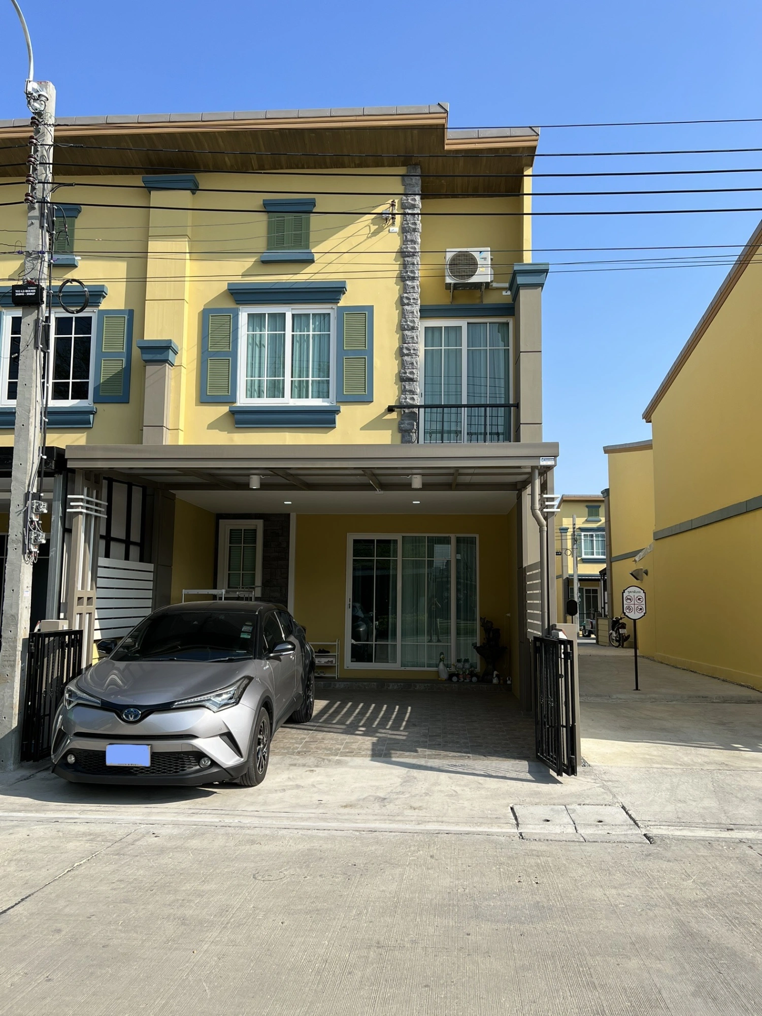 ขาย/ให้เช่า ต่อเติมตกแต่งพร้อมอยู่ บ้านหลังมุม แปลงหน้าสวน