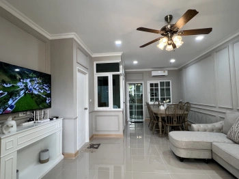 ขาย/ให้เช่า ต่อเติมตกแต่งพร้อมอยู่ บ้านหลังมุม แปลงหน้าสวน