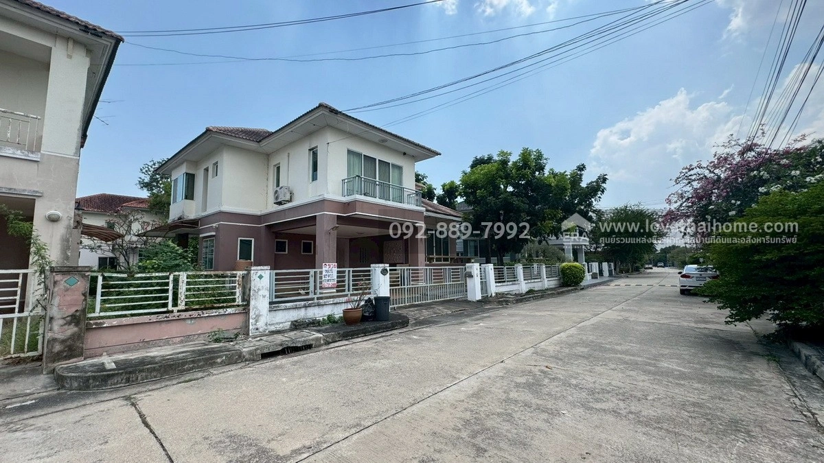 ขายบ้านเดี่ยว 2 ชั้น หมู่บ้านสารินซิตี้ วงตะวัน ถนนพระราม2 ซอยเจษฎาวิถี พื้นที่ 109.9 ตรว. ขายเพียง 4.9 ล้านบาท ราคานี้ถูกที่สุดในโครงการแล้ว ใกล้เซ็นทรัล มหาชัย