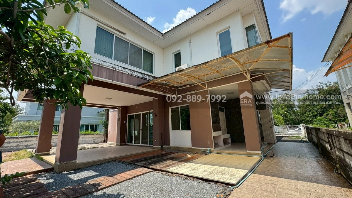 ขายบ้านเดี่ยว 2 ชั้น หมู่บ้านสารินซิตี้ วงตะวัน ถนนพระราม2 ซอยเจษฎาวิถี พื้นที่ 109.9 ตรว. ขายเพียง 4.9 ล้านบาท ราคานี้ถูกที่สุดในโครงการแล้ว ใกล้เซ็นทรัล มหาชัย