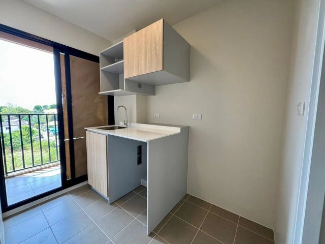 CM04413 ขายดาวน์ คอนโด เวย์ ชินเขต  Vay Chinnakhet คอนโดมิเนียม ซอยงามวงศ์วาน 47 แยก 31