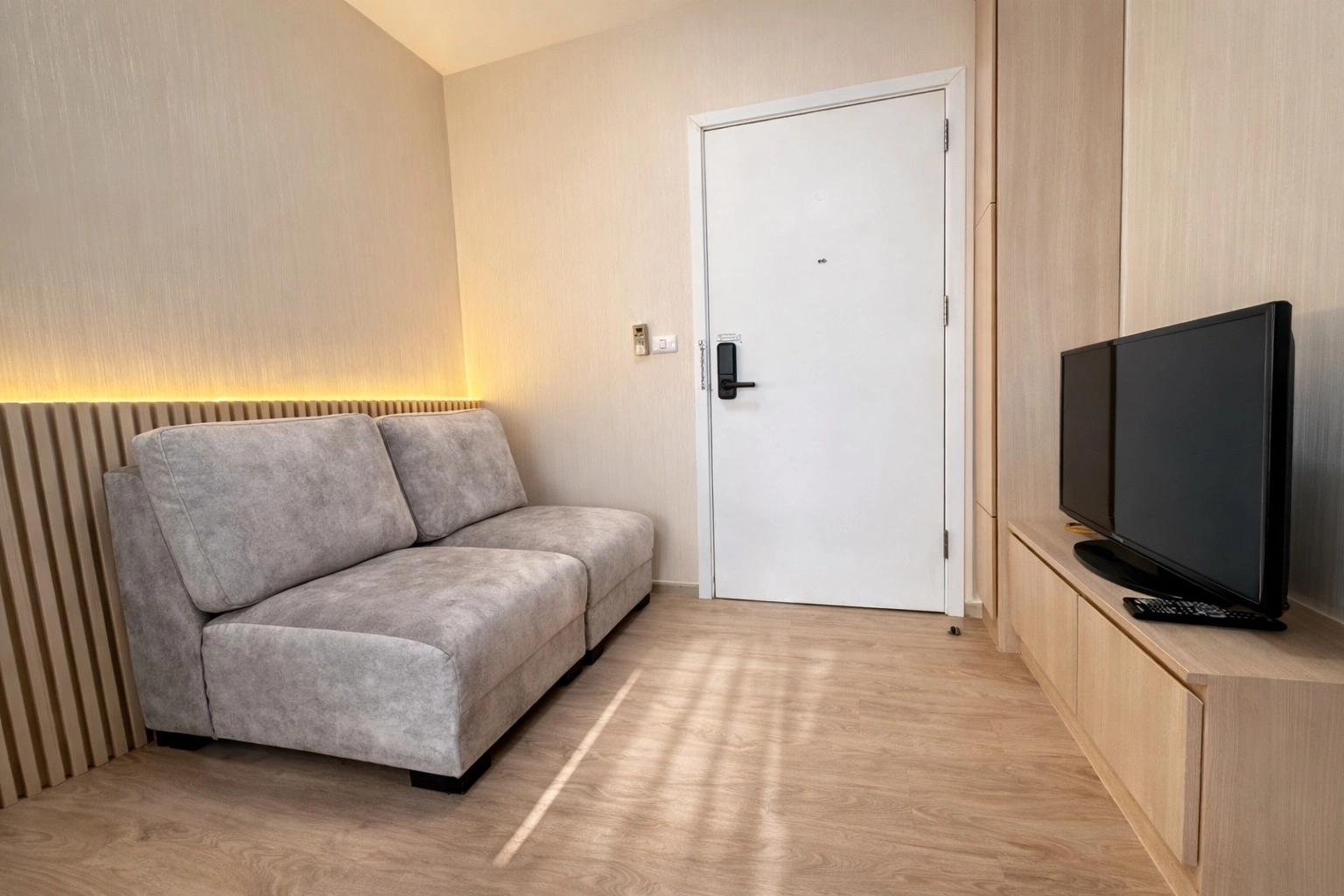 ให้เช่า Plum Condo Park รังสิต เฟส1 22ตร.ม. พร้อมอยู่ เฟอร์+เครื่องใช้ไฟฟ้าครบ คอนโดใกล้ ม.กรุงเทพ รังสิต ติดถนนพหลโยธิน ราคาถูก