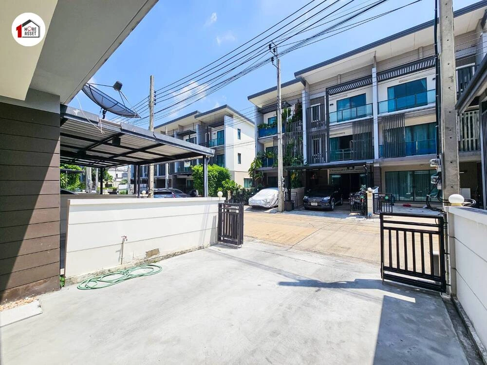 ขาย ทาวน์โฮม 3 ชั้น ทาวน์ อเวนิว เมิร์จ รัตนาธิเบศร์ ตำแหน่งดีใกล้คลับเฮาส์ คุ้มที่สุดในโครงการ ใกล้ MRT เพียง 700 ม.