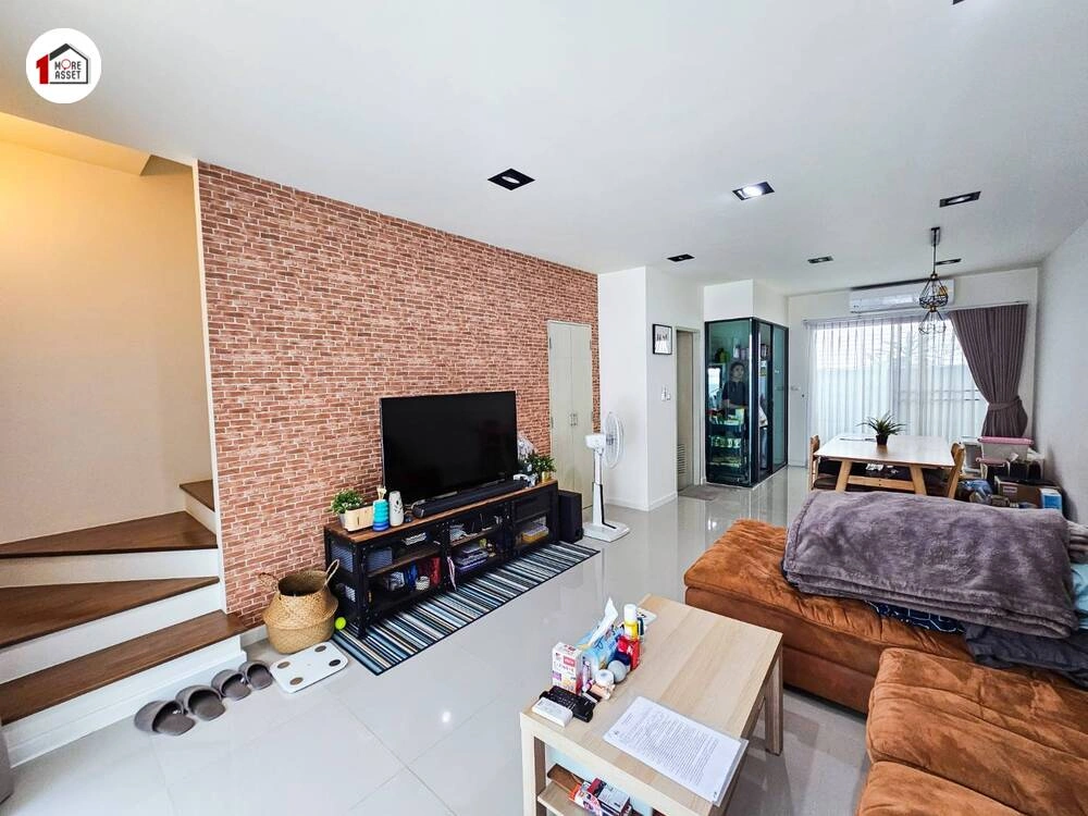 ขาย ทาวน์โฮม 3 ชั้น ทาวน์ อเวนิว เมิร์จ รัตนาธิเบศร์ ตำแหน่งดีใกล้คลับเฮาส์ คุ้มที่สุดในโครงการ ใกล้ MRT เพียง 700 ม.