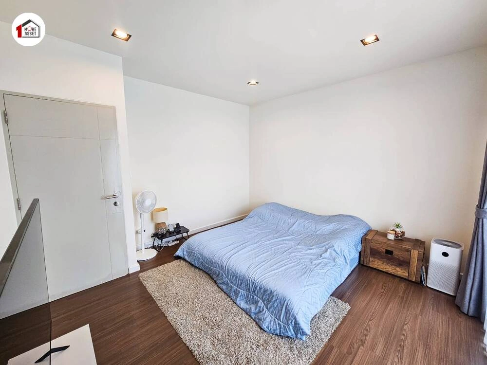 ขาย ทาวน์โฮม 3 ชั้น ทาวน์ อเวนิว เมิร์จ รัตนาธิเบศร์ ตำแหน่งดีใกล้คลับเฮาส์ คุ้มที่สุดในโครงการ ใกล้ MRT เพียง 700 ม.