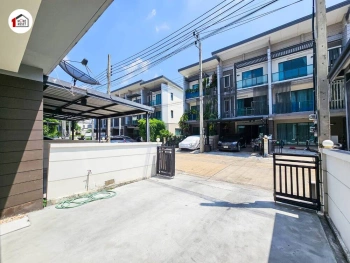 ขาย ทาวน์โฮม 3 ชั้น ทาวน์ อเวนิว เมิร์จ รัตนาธิเบศร์ ตำแหน่งดีใกล้คลับเฮาส์ คุ้มที่สุดในโครงการ ใกล้ MRT เพียง 700 ม.