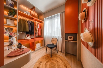 ขายบ้านแฝด 2 ชั้น ฟังก์ชันครบพร้อมอยู่ นัดเข้าชมบ้าน โทร. 097 282 2256