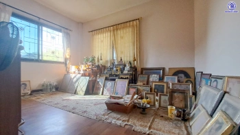 บ้านมือสอง โครงการ ป.ผาสุก บรมราชชนนี เนื้อที่ 100 ตร.ว. พื้นที่ใช้สอย 200 ตร.ม. ฟังก์ชันจัดเต็ม 5 ห้องนอน 2 ห้องน้ำ จอดรถได้ 4 คัน บนทำเลศักยภาพ เข้า-ออกได้ทั้งถนนบรมราชชนนี ถนนพุทธมณฑลสาย2 และถนนกาญจนาภิเษก ใกล้ทางคู่ขนานลอยฟ้าบรมราชชนนี, เซ็นทรัลปิ่นเกล้า และม.มหิดล