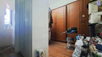 บ้านมือสอง โครงการ ป.ผาสุก บรมราชชนนี เนื้อที่ 100 ตร.ว. พื้นที่ใช้สอย 200 ตร.ม. ฟังก์ชันจัดเต็ม 5 ห้องนอน 2 ห้องน้ำ จอดรถได้ 4 คัน บนทำเลศักยภาพ เข้า-ออกได้ทั้งถนนบรมราชชนนี ถนนพุทธมณฑลสาย2 และถนนกาญจนาภิเษก ใกล้ทางคู่ขนานลอยฟ้าบรมราชชนนี, เซ็นทรัลปิ่นเกล้า และม.มหิดล