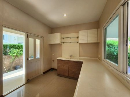 ขายด่วน! บ้านเดี่ยว คาซ่าวิลล์ พระราม 2-2 หลังมุม 83.9 ตร.ว. ใกล้ทางด่วนและเซ็นทรัล พระราม 2